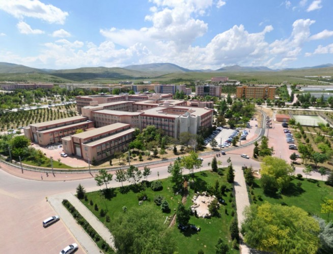 Selçuk Üniversitesi Güzel Sanatlar Fakültesi 2019-2020 Yılı Özel Yetenek Sınavı 